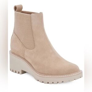 DOLCE VITA HUTTON LUG SOLE SUEDE ANKLE BOOT DUNE size 6